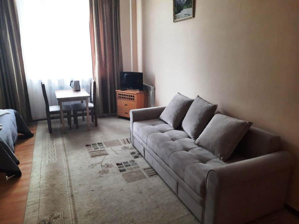 Hotel Nurlytau Borovoe Extérieur photo