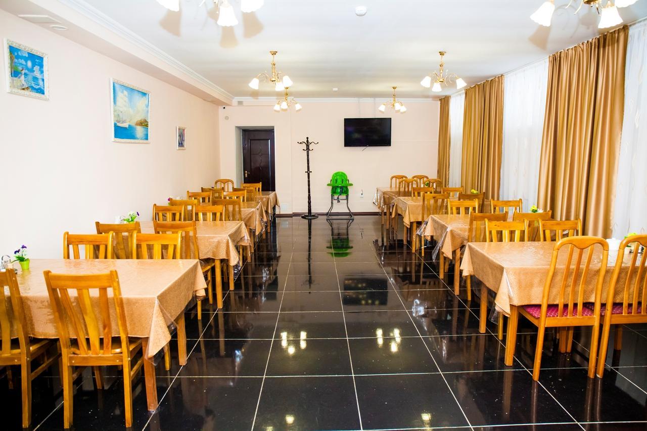 Hotel Nurlytau Borovoe Extérieur photo
