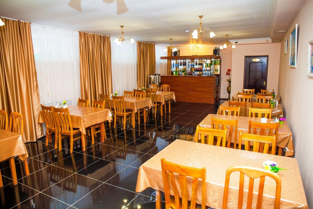 Hotel Nurlytau Borovoe Extérieur photo