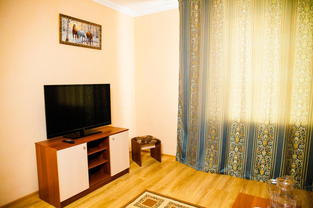 Hotel Nurlytau Borovoe Extérieur photo
