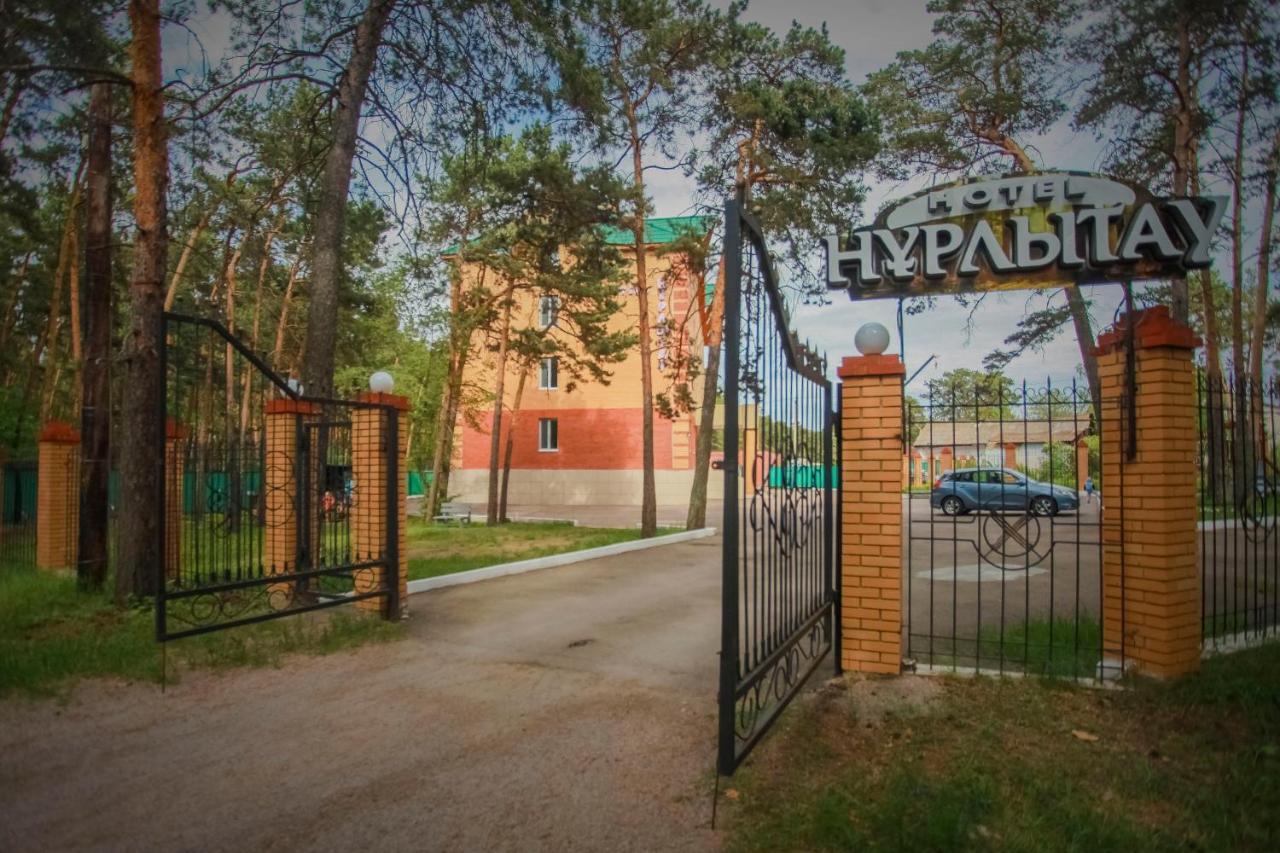 Hotel Nurlytau Borovoe Extérieur photo